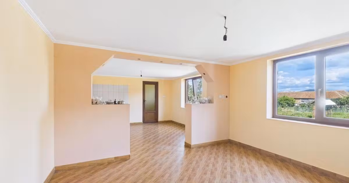 Casă individuală de vânzare cu 5 camere în Bonțești