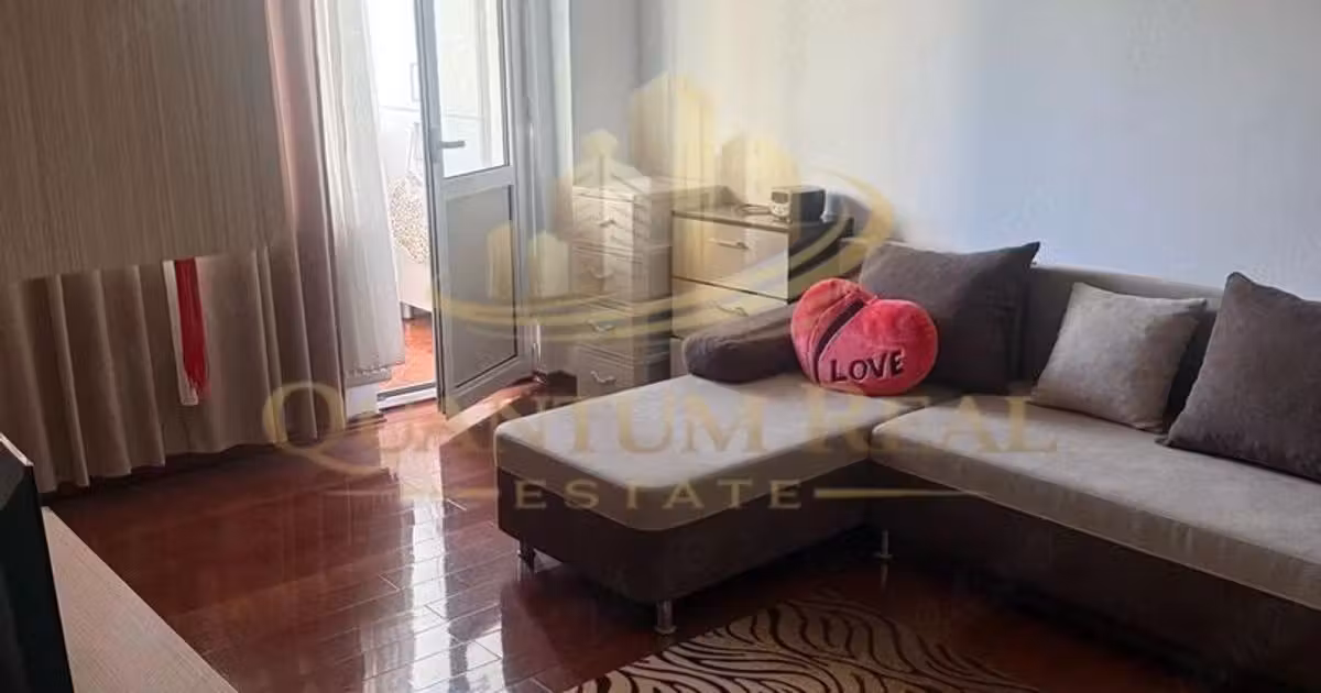 Apartament de vânzare cu 3 camere în zona Alexandru Obregia, Sector 4