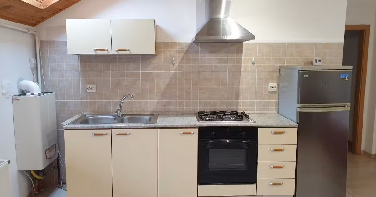 Apartament de vânzare cu 2 camere, mobilat în Dumbrăvița
