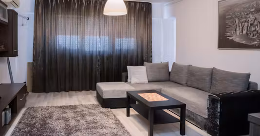Apartament Titan