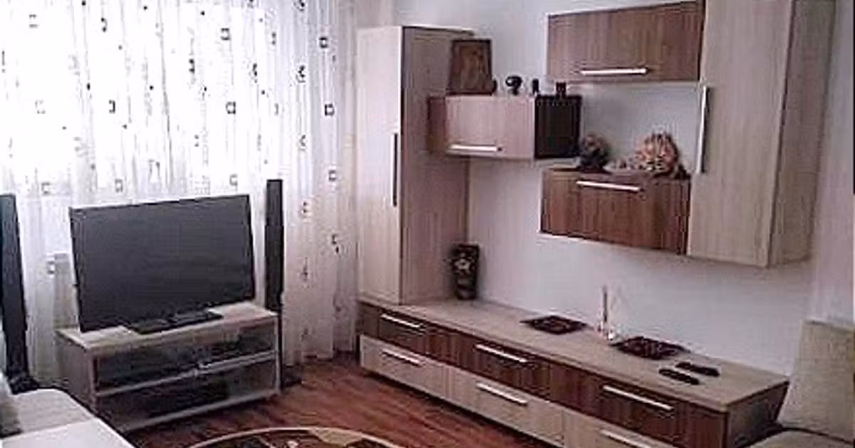 Apartament de vânzare cu 3 camere în zona Abator, Constanța