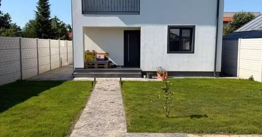 Casă Domnești