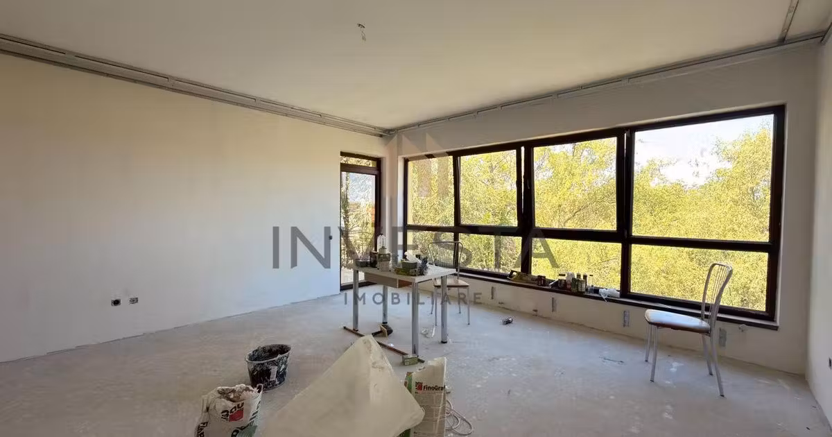 Apartament de vânzare cu 3 camere în zona Andrei Mureșanu, Cluj-Napoca