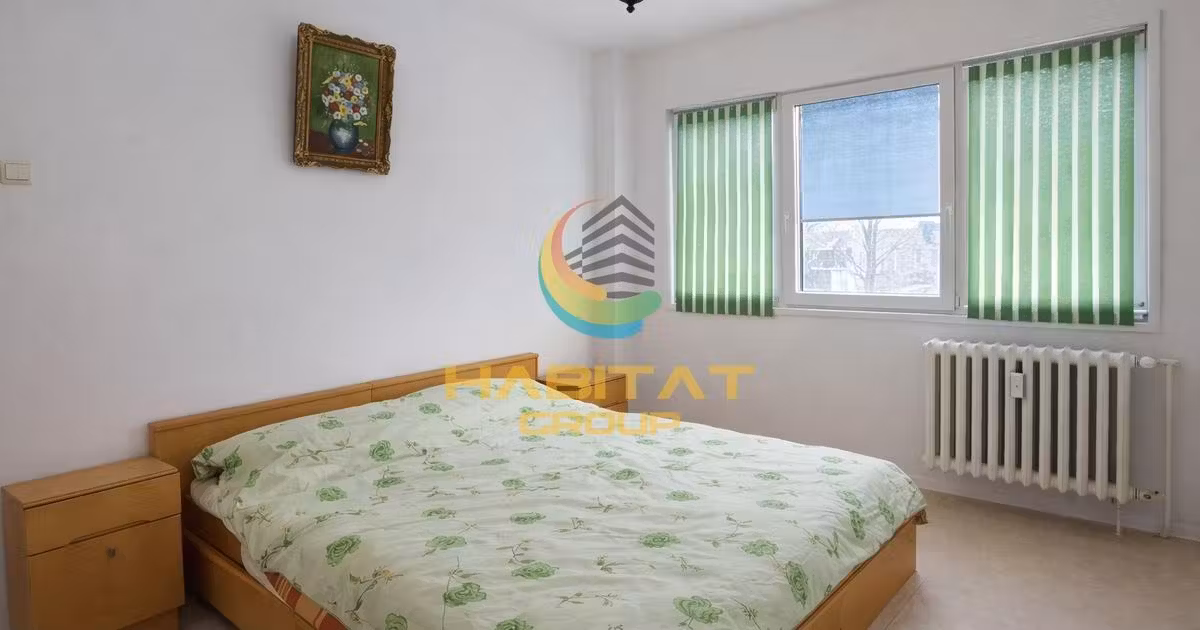 Apartament de vânzare cu 3 camere în zona Alexandru Obregia, Sector 4