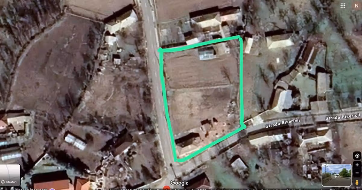Teren Construcții intravilan de vânzare de 2360 mp, în Istria