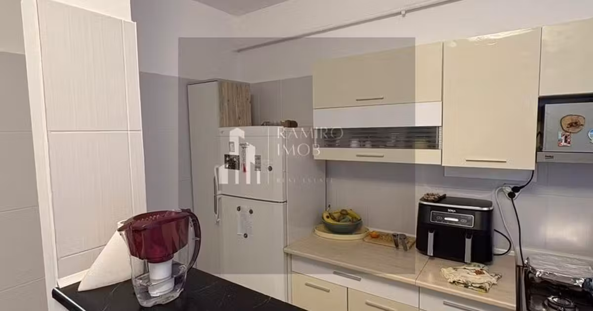 Apartament de vânzare cu 2 camere, mobilat în zona Apărătorii Patriei, Sector 4