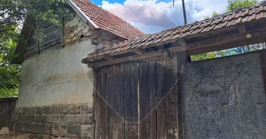 Casă Laz
