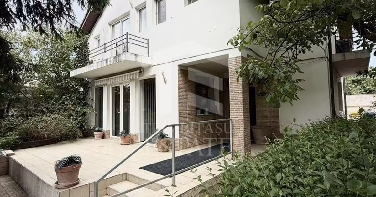 Casă individuală de vânzare cu 5 camere în Voluntari