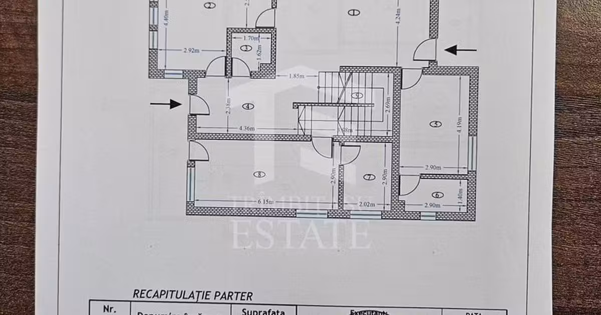 Casă individuală de vânzare cu 5 camere în Berceni