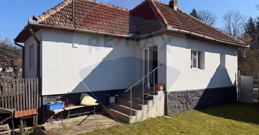 Casă Dumbrăvița