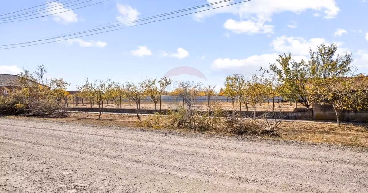 Teren Construcții intravilan de vânzare de 334 mp, în Șofronea