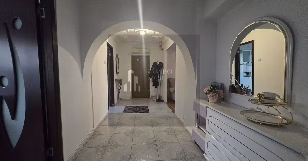 Apartament de vânzare cu 4 camere, mobilat în zona Chișinau, Sector 2