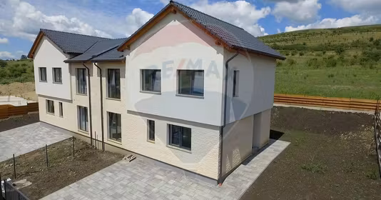 Apartament Chinteni