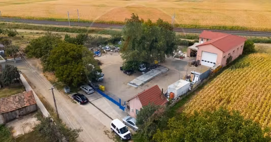 Spațiu comercial Păuliș