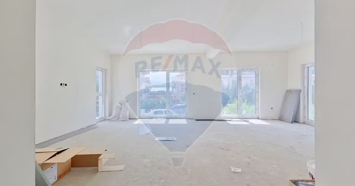 Duplex de vânzare cu 5 camere în Chinteni