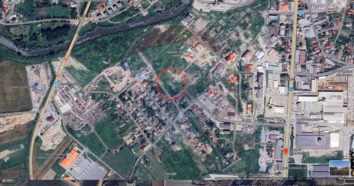 Teren Construcții intravilan de vânzare de 5535 mp, în Turda