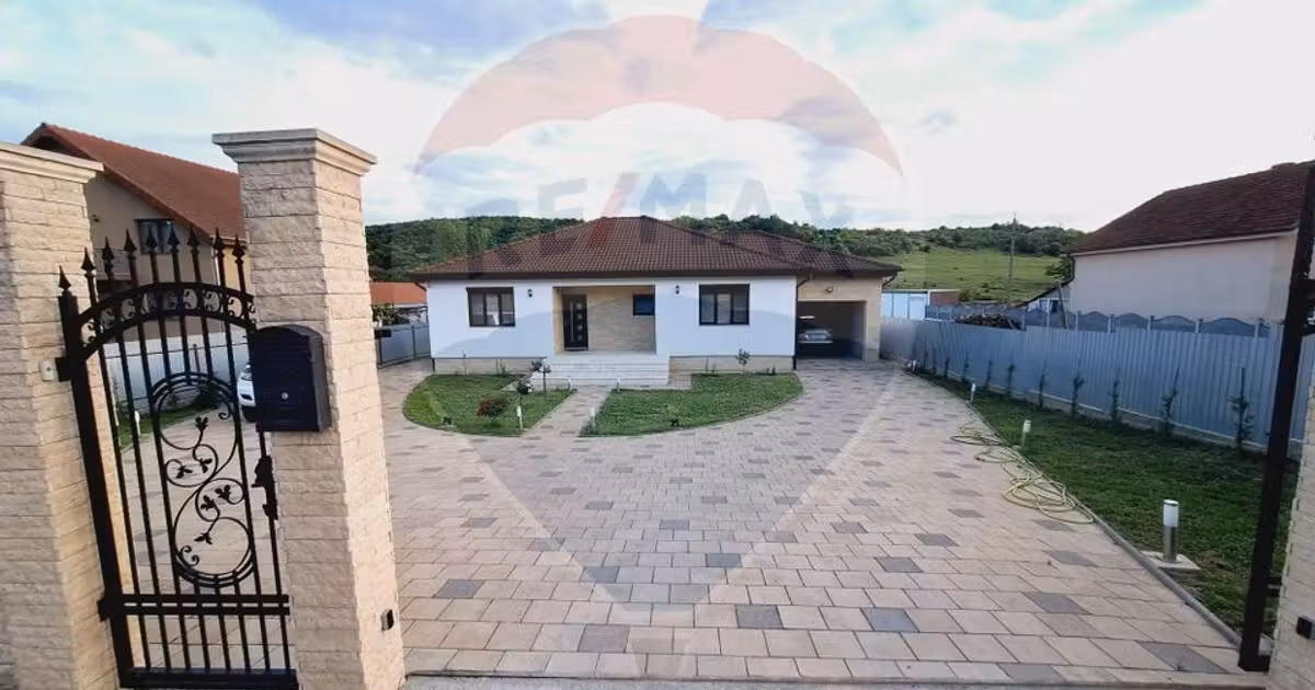 Casă individuală de vânzare cu 5 camere, mobilată în Hidișelu de Jos