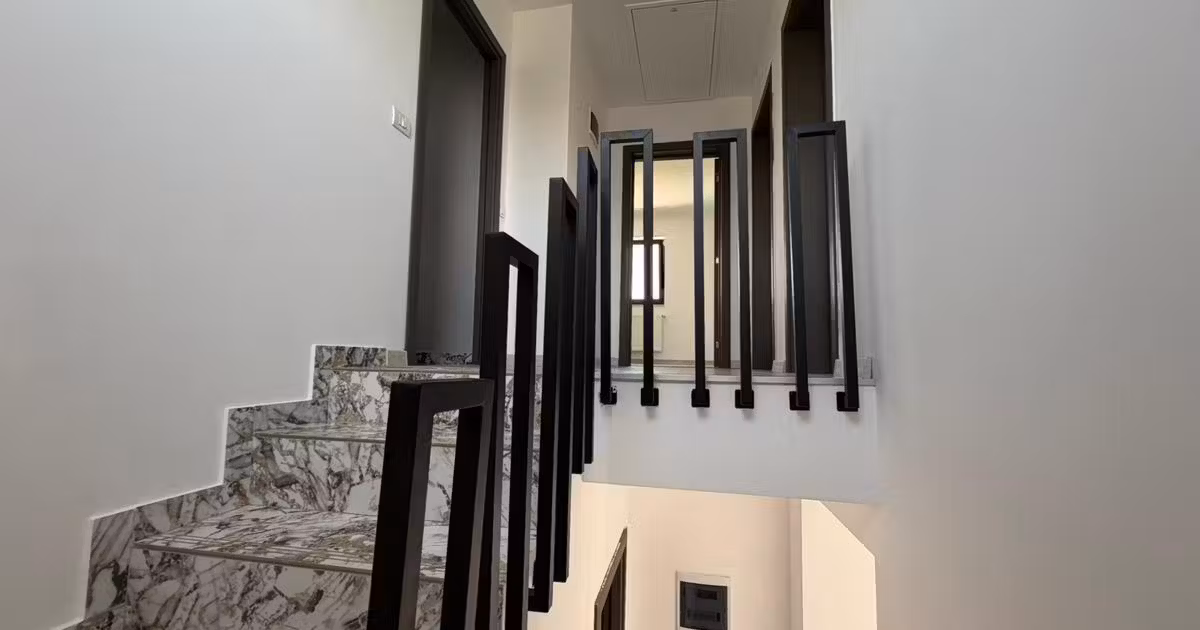 Casă individuală de vânzare cu 4 camere în Berceni