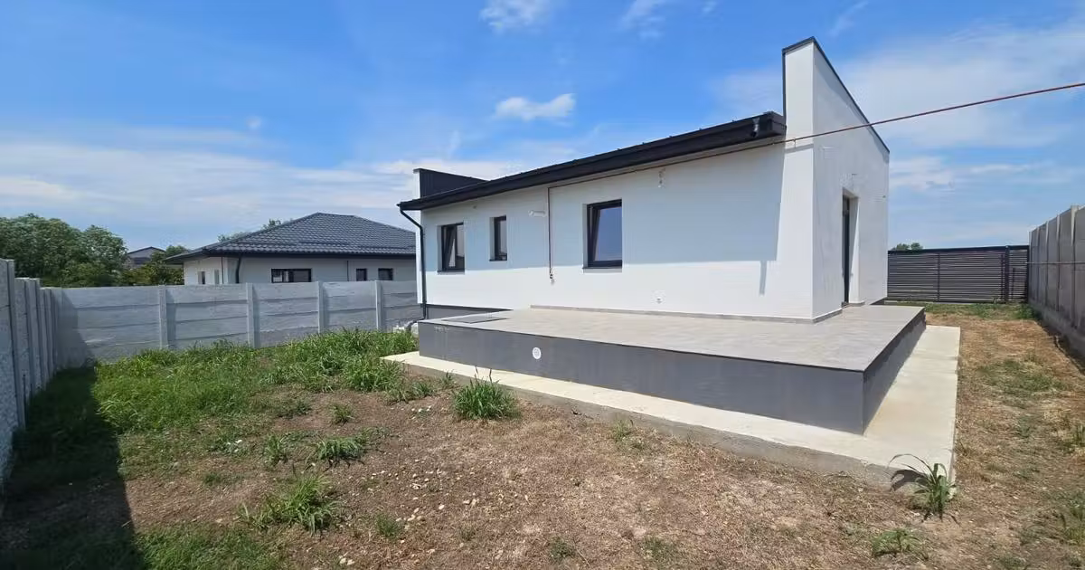 Casă de vânzare cu 3 camere în Berceni