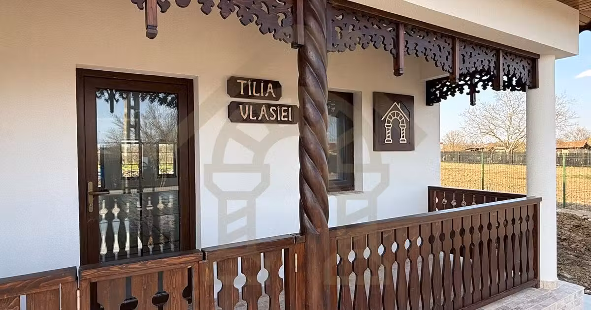 Casă individuală de vânzare cu 4 camere în Tunari