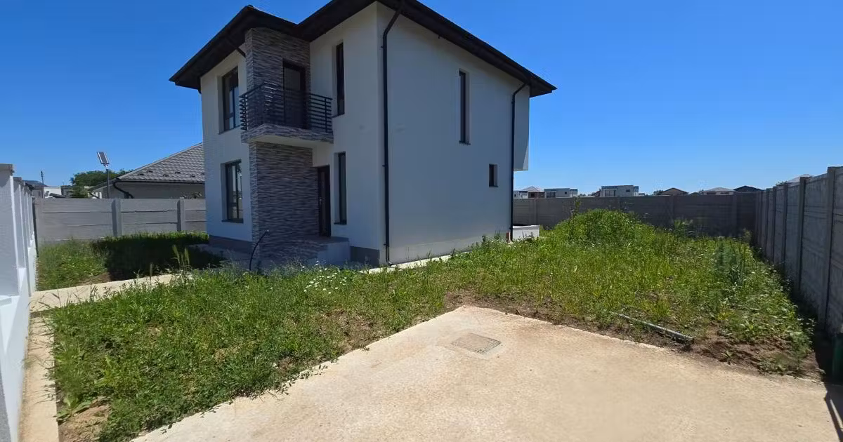 Casă individuală de vânzare cu 4 camere în Berceni