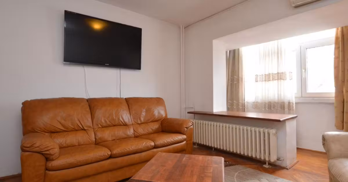 Apartament de vânzare cu 4 camere, mobilat în zona Unirii, Sector 3