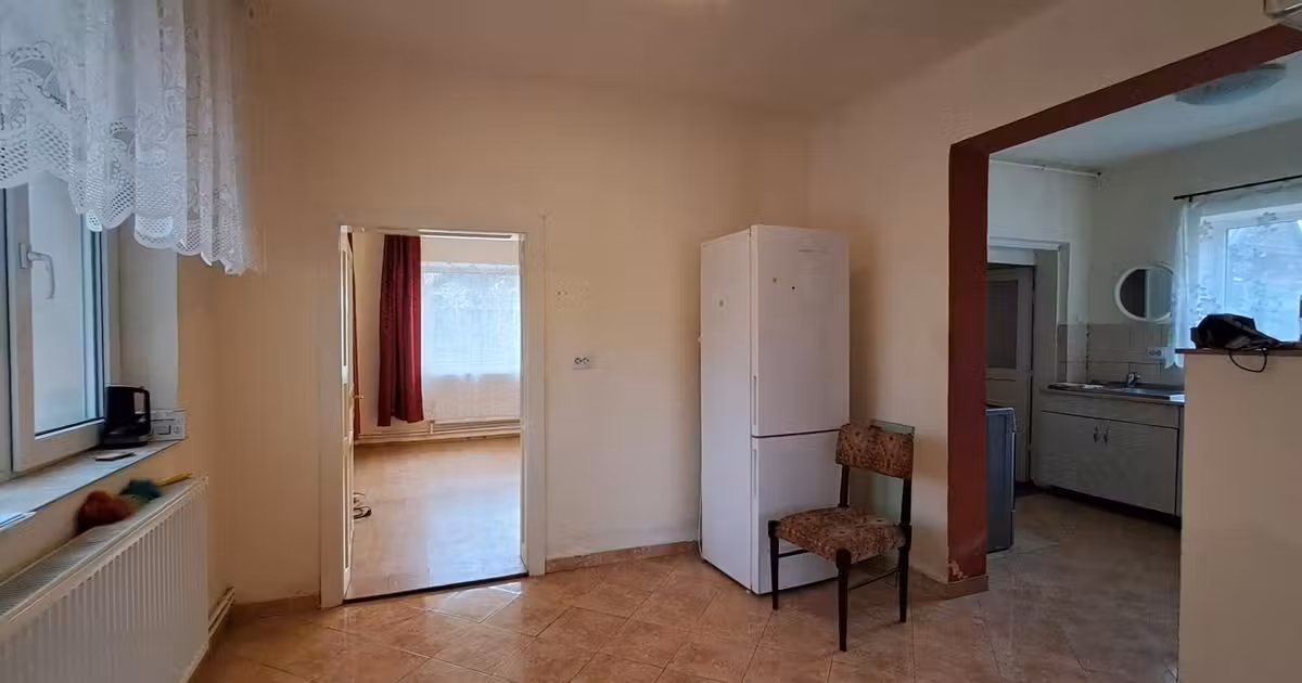Casă individuală de vânzare cu 2 camere, mobilată în Apahida