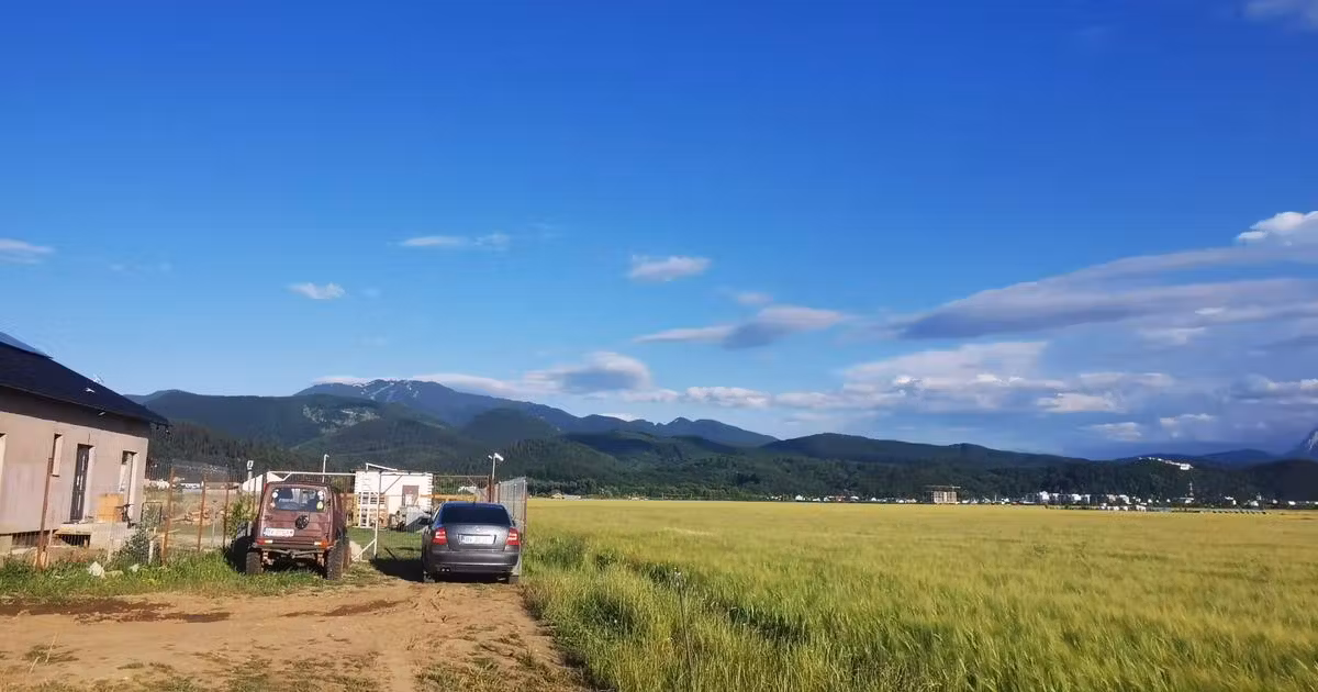 Teren agricol intravilan de vânzare de 1022 mp, în Cristian