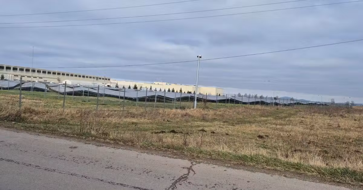 Teren agricol intravilan de vânzare de 15100 mp, în zona Periferie, Brașov