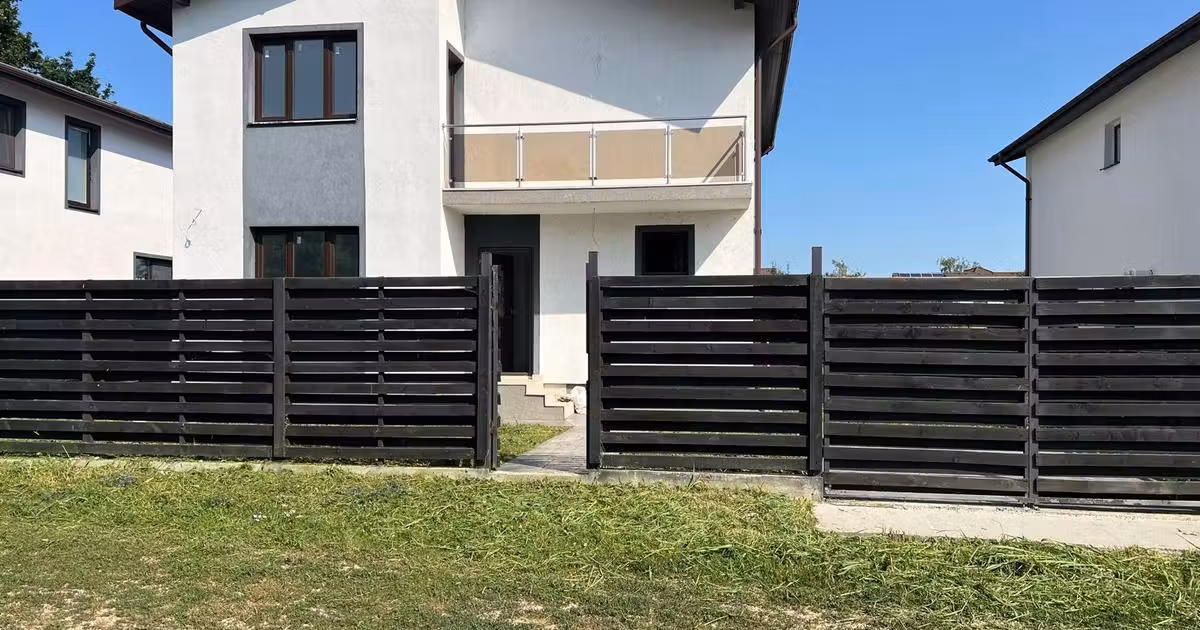 Casă individuală de vânzare cu 5 camere în Corbeanca