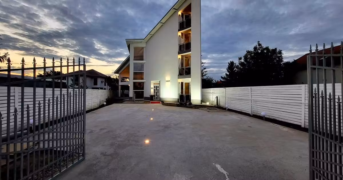 Casă individuală de vânzare cu 6 camere, mobilată în Corbeanca