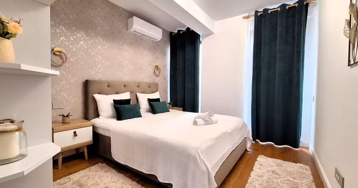 Apartament de vânzare cu 2 camere, mobilat în zona Unirii, Sector 3