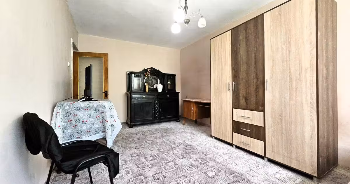 Apartament de vânzare cu 3 camere în zona Drumul Taberei, Sector 6