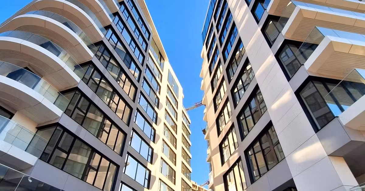 Apartament de vânzare cu 2 camere în zona Barbu Văcărescu, Sector 2