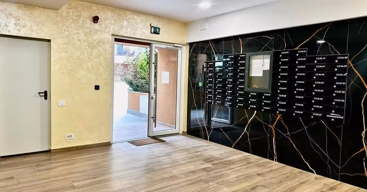 Penthouse de vânzare cu 5 camere în zona Aviației, Sector 1
