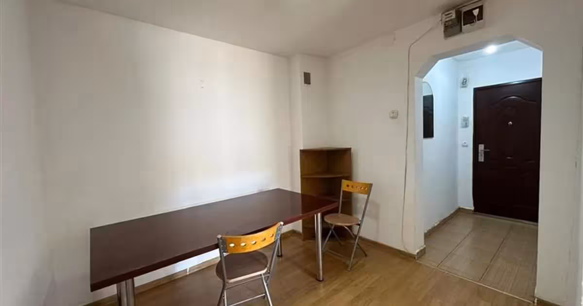 Apartament de vânzare cu 3 camere în zona Mănăștur, Cluj-Napoca