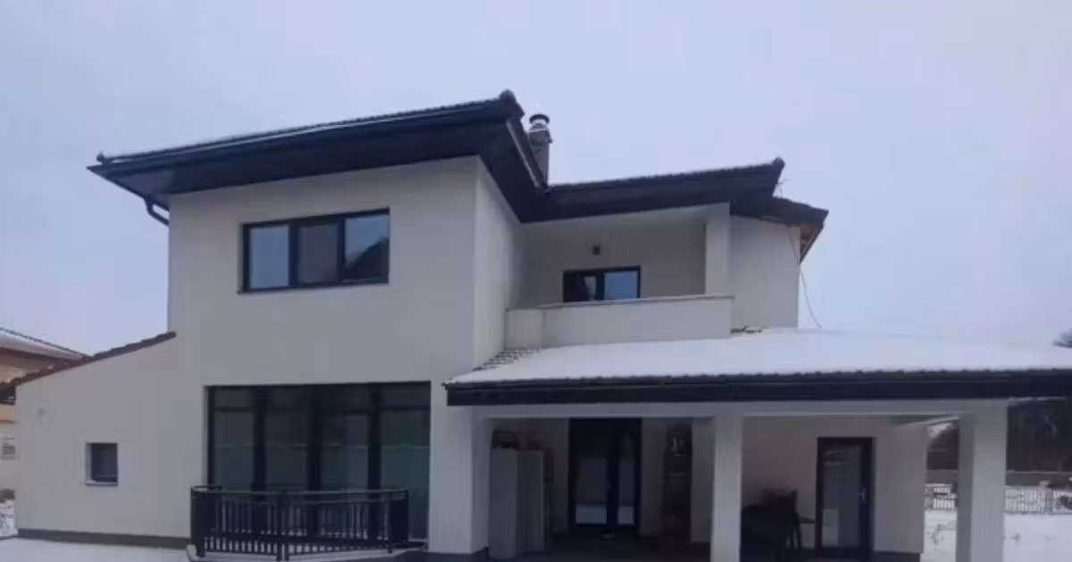 Casă individuală de vânzare cu 6 camere în Corbeanca