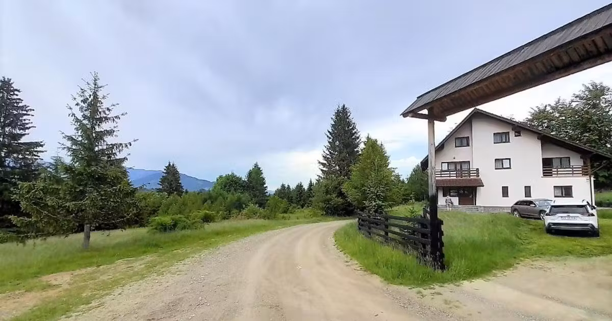 Teren Construcții intravilan de vânzare de 997 mp, în Bran