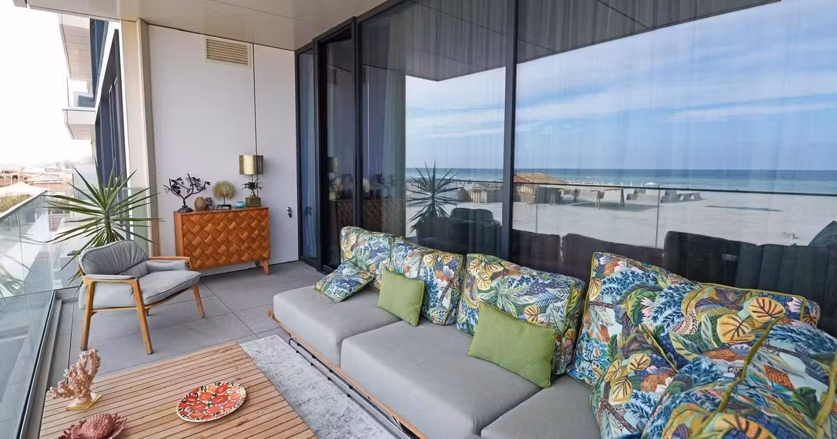 Apartament de vânzare cu 4 camere în Mamaia