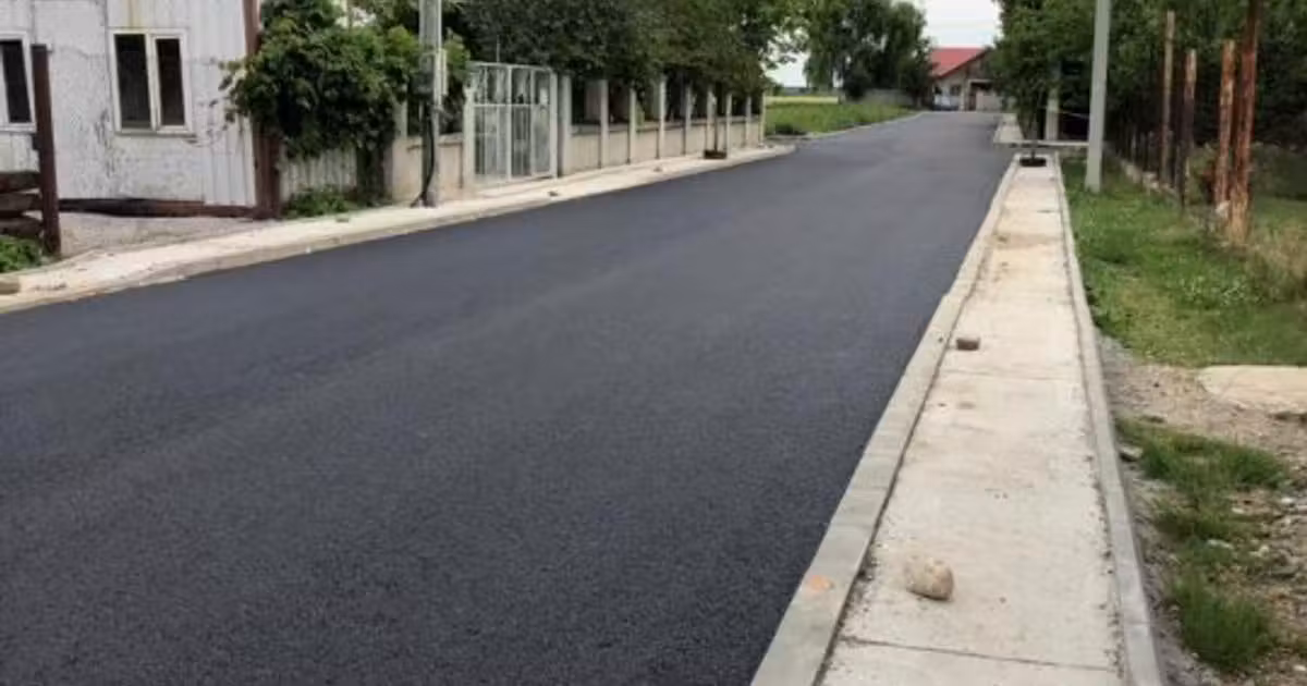 Teren Construcții intravilan de vânzare de 2000 mp, în Fundulea