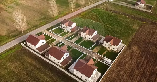 Casă Dumbrava