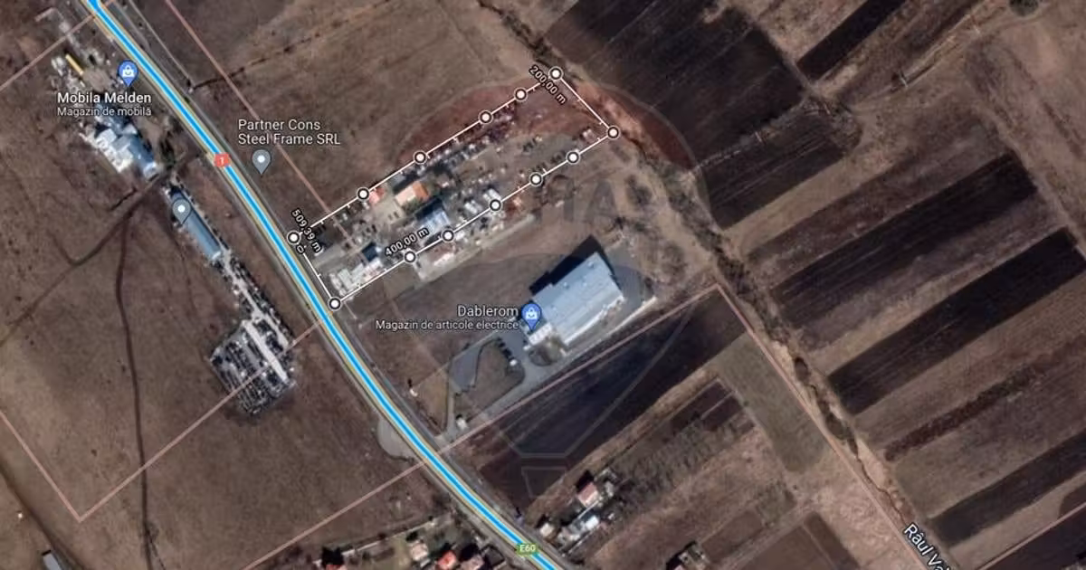 Teren Construcții intravilan de vânzare de 10000 mp, în Vâlcele