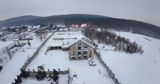 Casă Ivănești