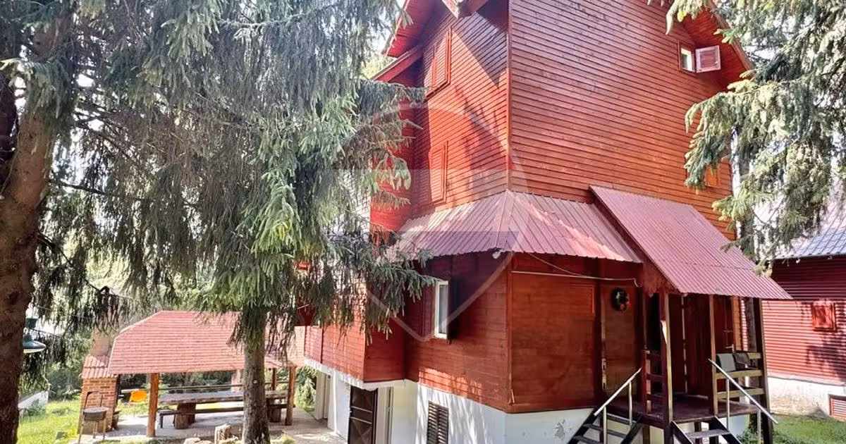 Hotel/Pensiune de vânzare în Nucet