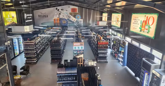 Spațiu comercial Săbăreni