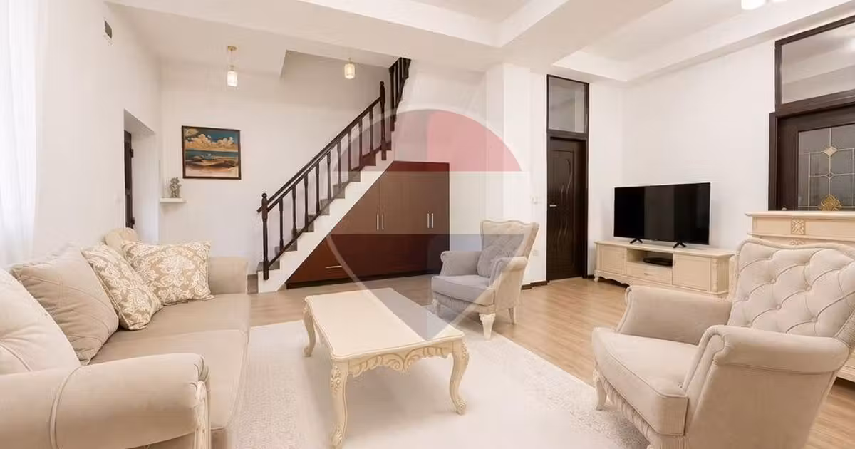Duplex de vânzare cu 6 camere, mobilat în Vișan