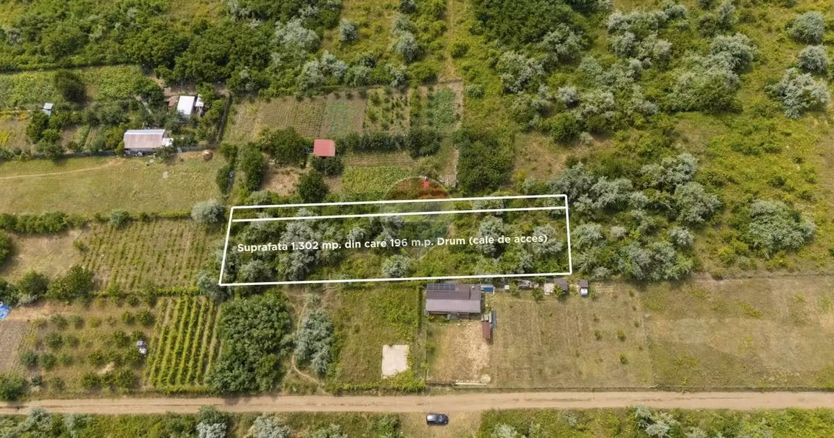 Teren agricol intravilan de vânzare de 1106 mp, în Vaslui