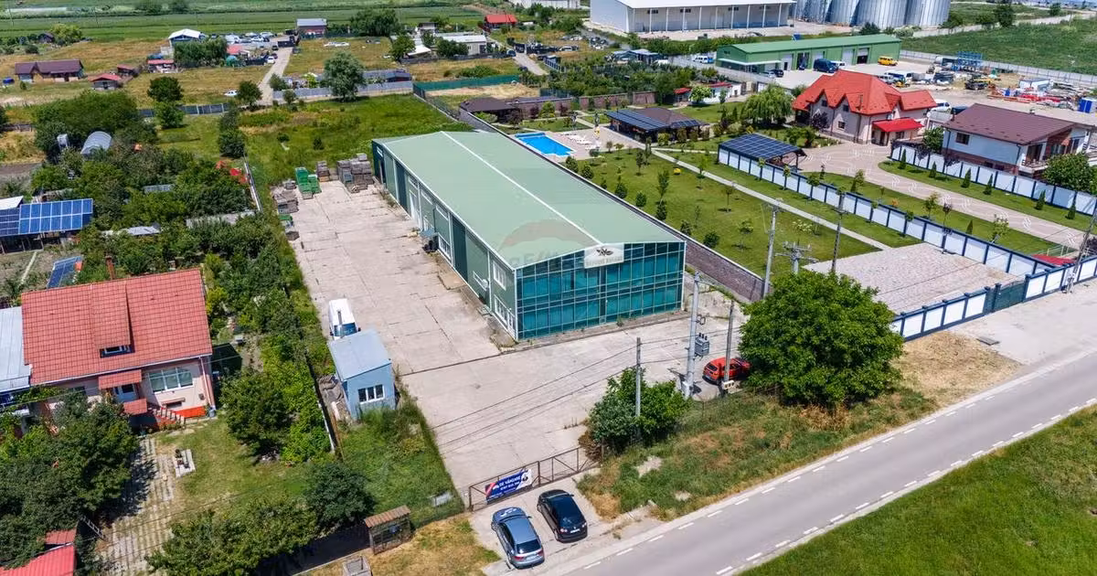 Spațiu industrial de vânzare de 880 mp, în Muntenii de Jos