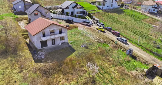 Casă Tătărași