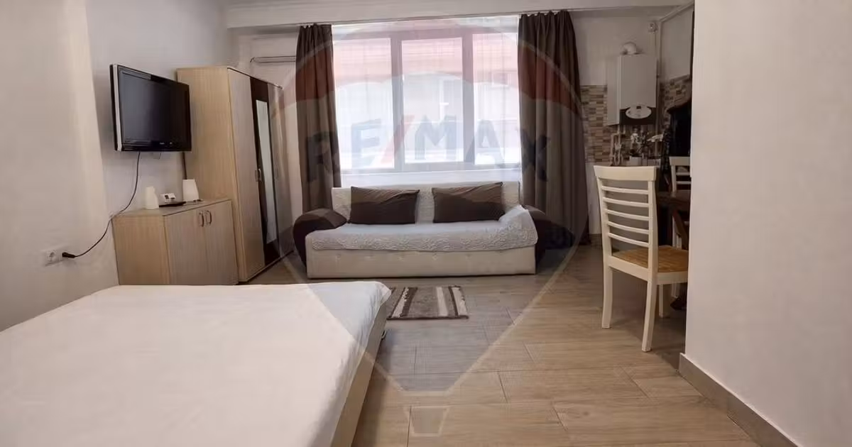 Garsonieră de vânzare în Mamaia